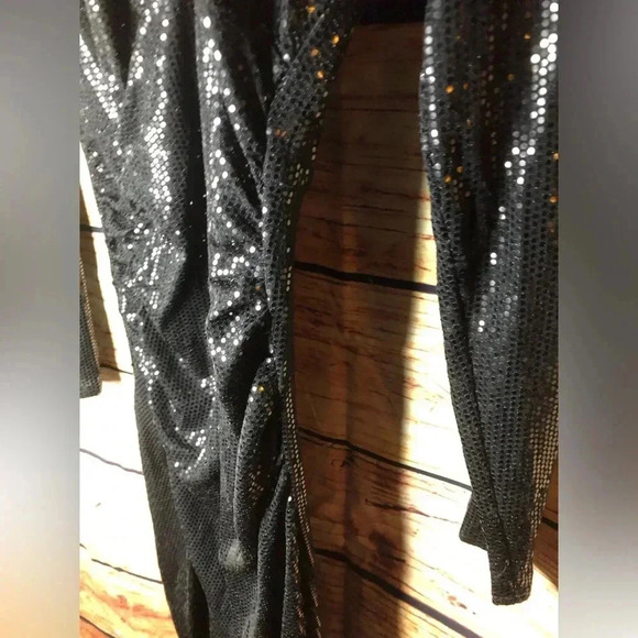 Sequin High-Slit Maxi Dress - Picture 7 of 16